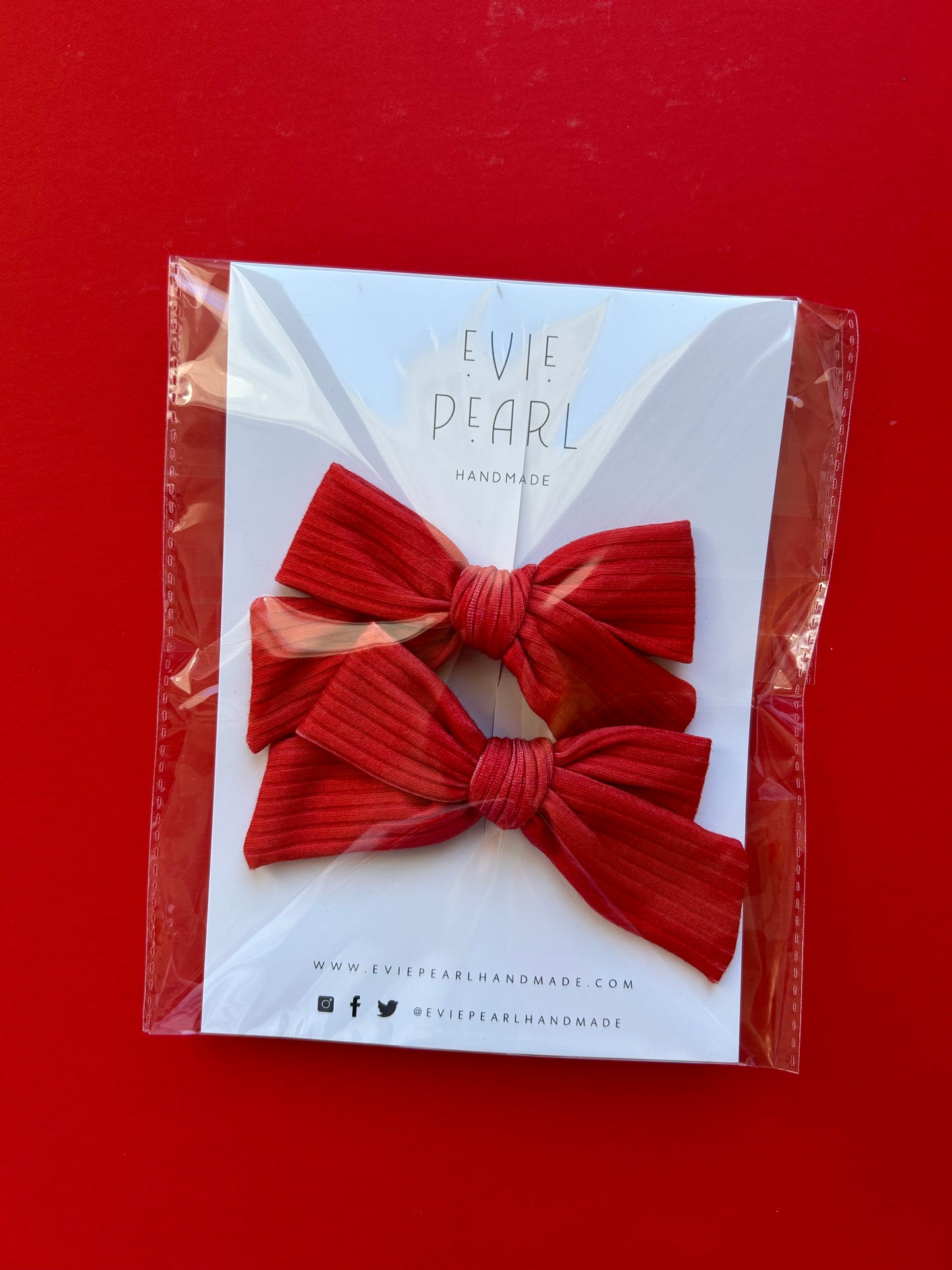 Pig Tail Bows: Red