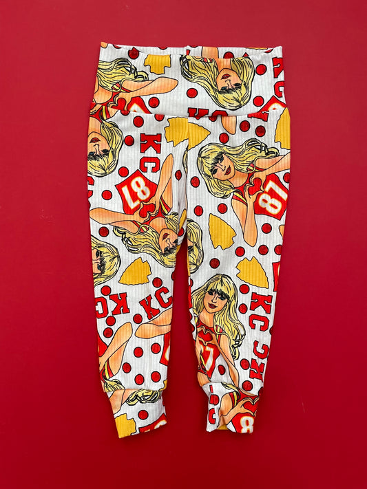 Leggings: Taylor on White
