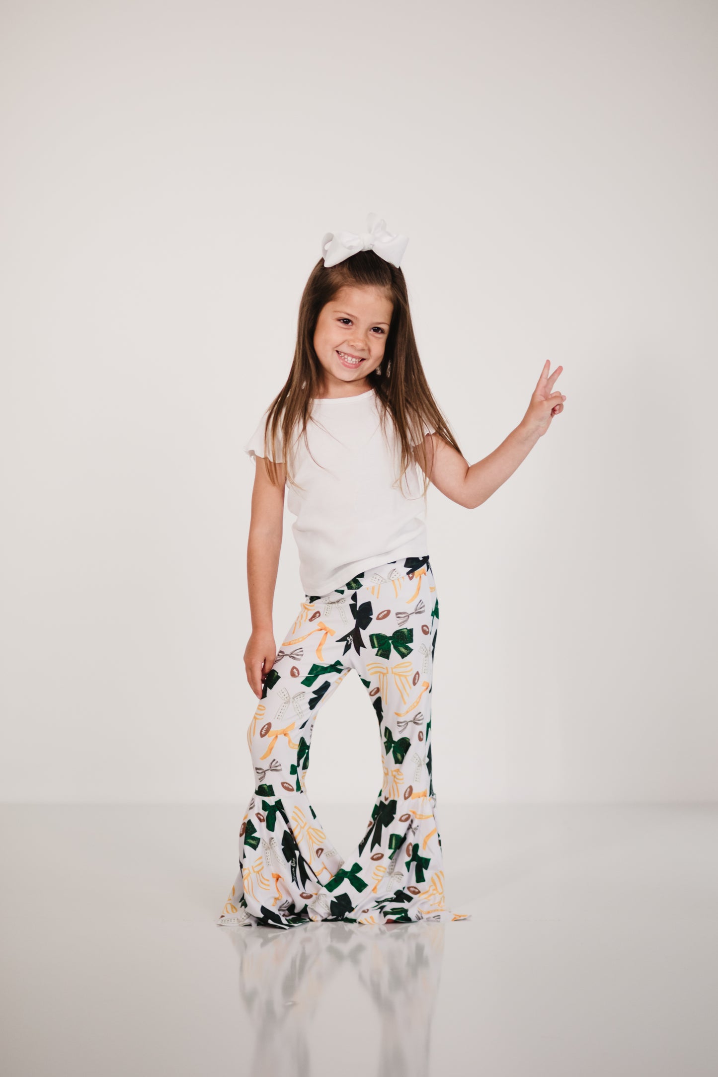 Bells: Green Bay Bows