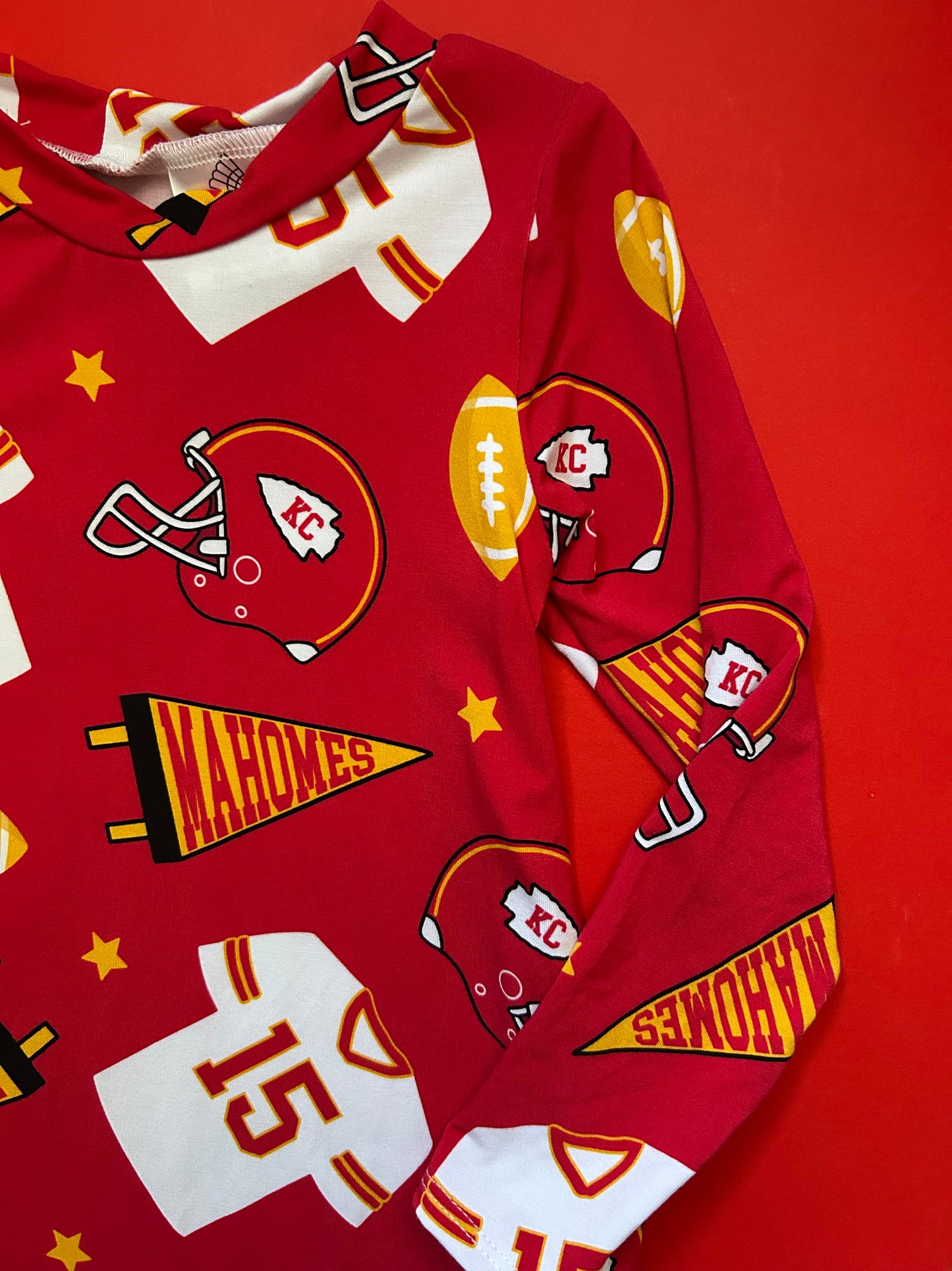 Oversized long sleeve top: Mahomes 15 Pennant