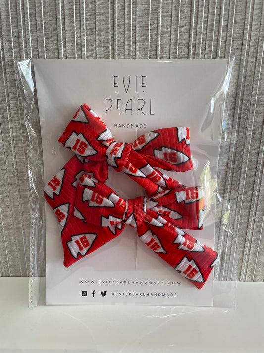 Pig Tail Bows: Red 15