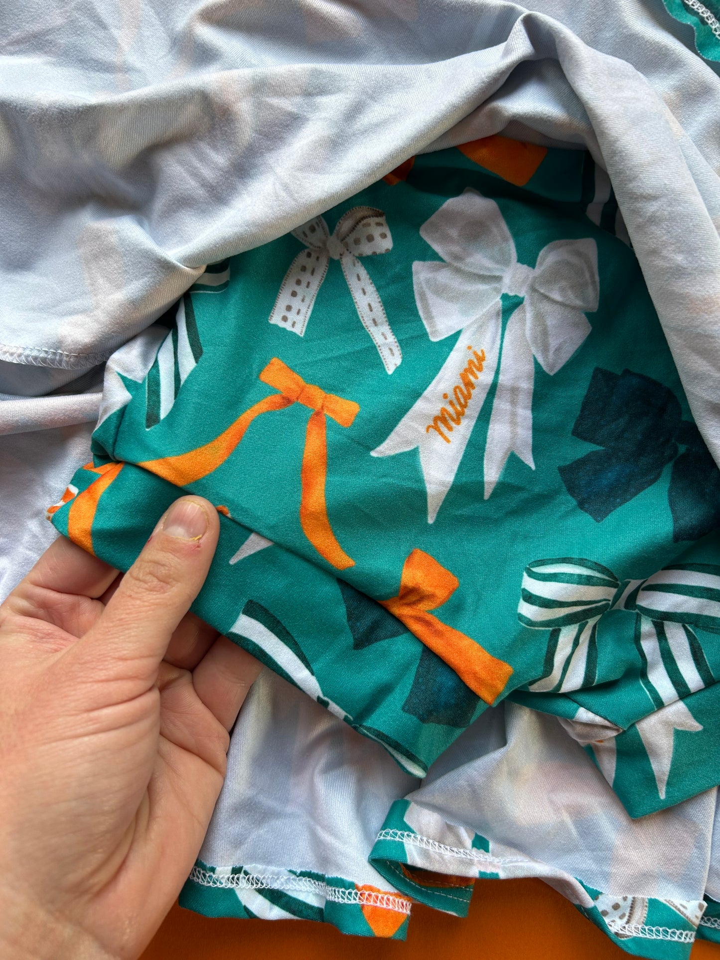 Cheer Skirt: Miami Bows