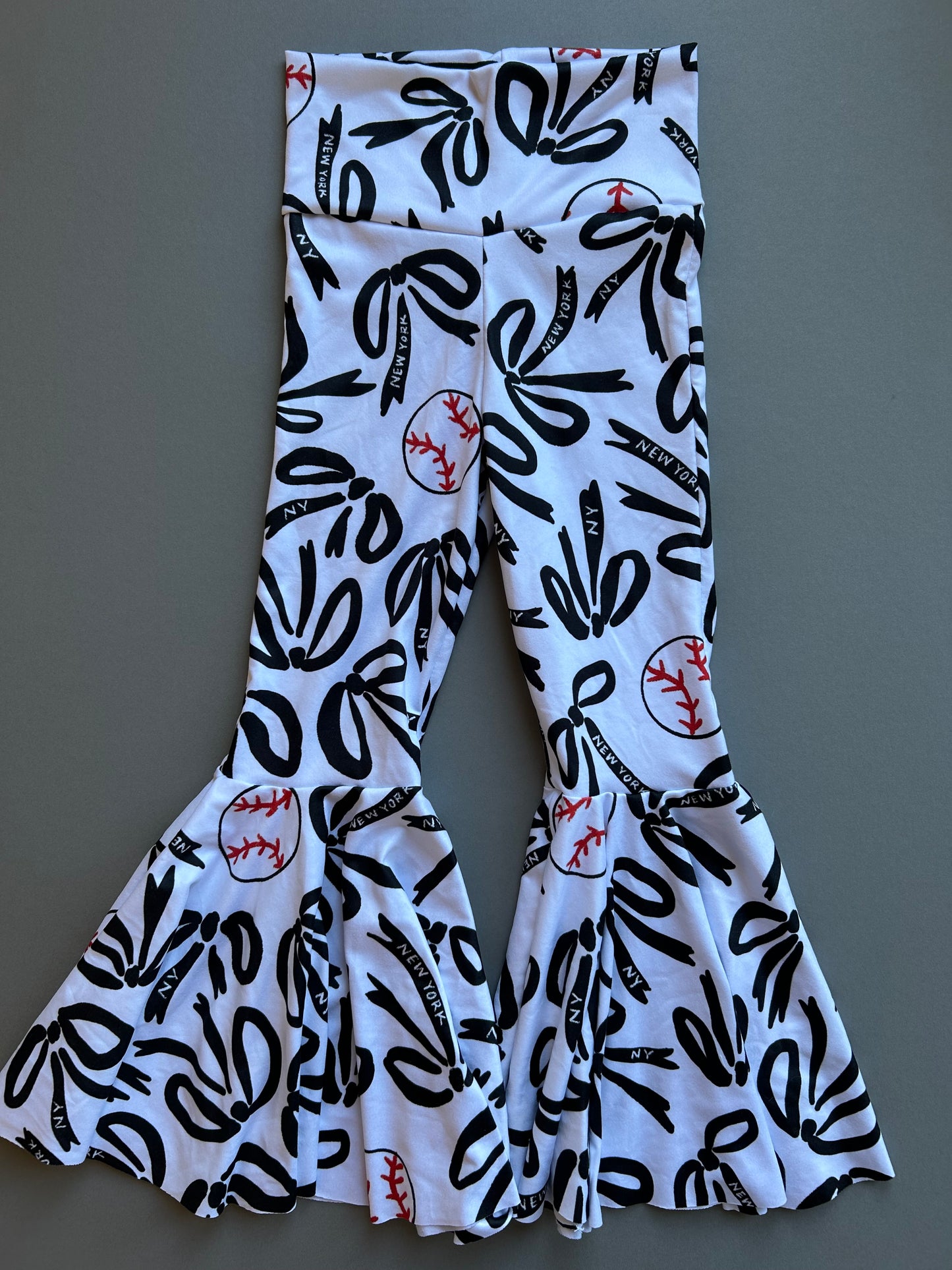 Bells: NY Bows